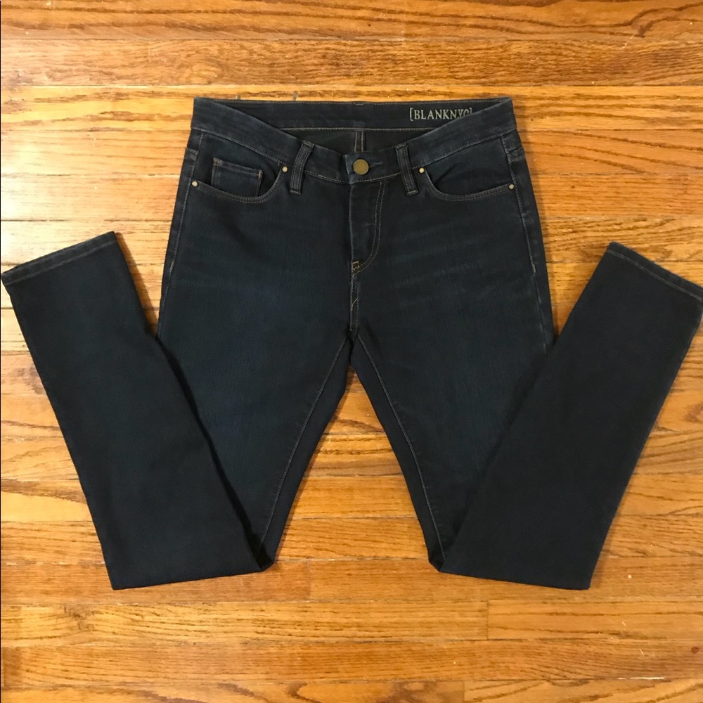 Blank NYC dark wash skinny jeans sz 27